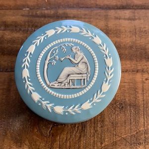 Vintage Baret Ware Miniature Tin Container